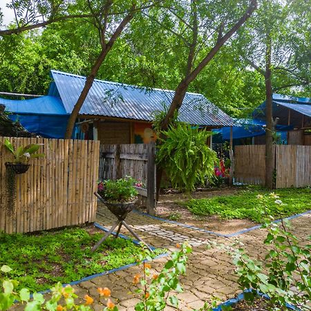 Finca Ecoturistica Los Jagueyes Baraya Exterior photo